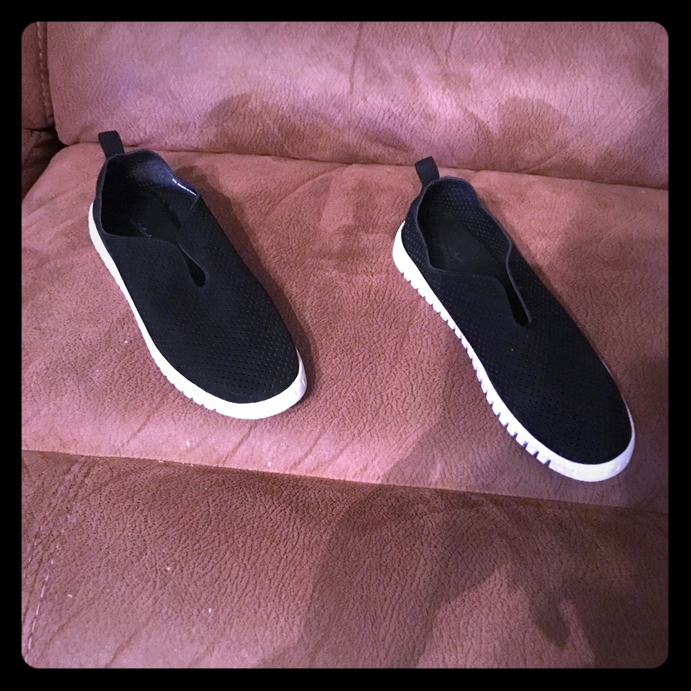 Vintigage Thread shoes